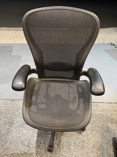 Herman miller aeron - herman,